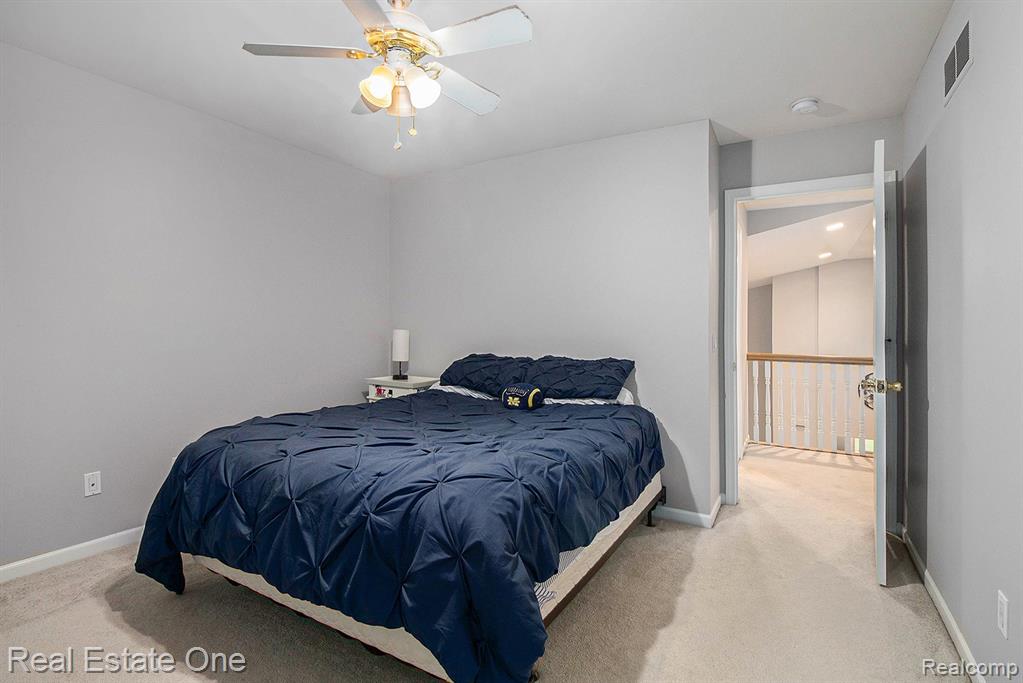 9832 Kingston Ridge, Clarkston, MI 48348 — Photo 31
