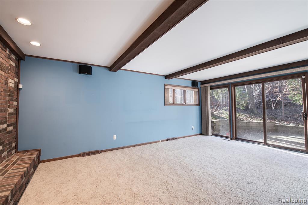 4993 Tiohero Boulevard, Clarkston, MI 48348 — Photo 41