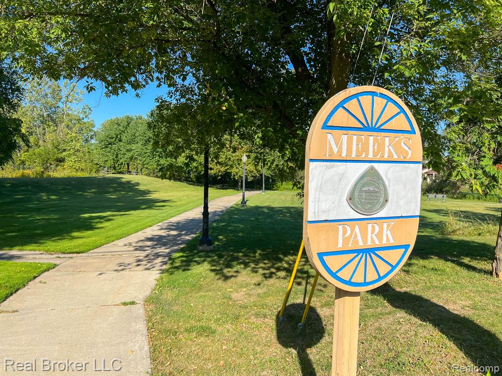495 GLENN Court, Lake Orion, MI 48362 — Photo 28