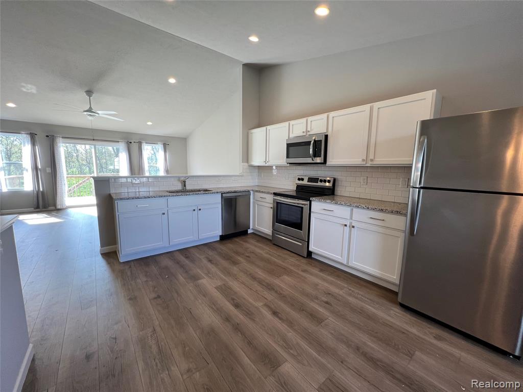 10450 Schrier Lane, Portage, MI 49024 — Photo 4