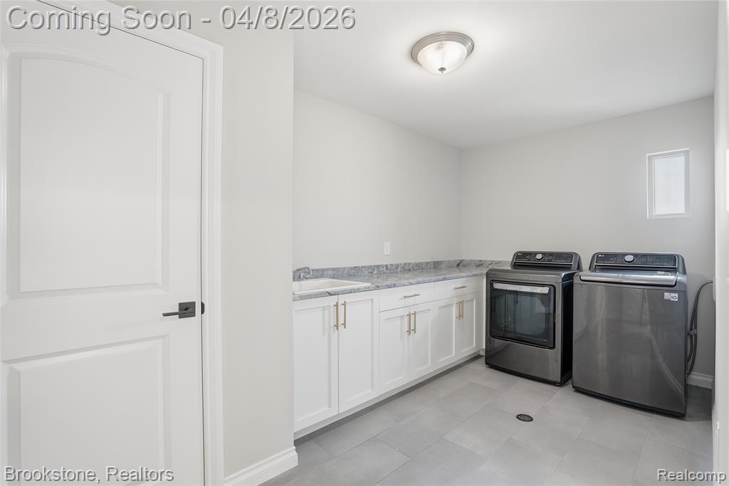 49677 Monarch Drive, Macomb, MI 48044 — Photo 14