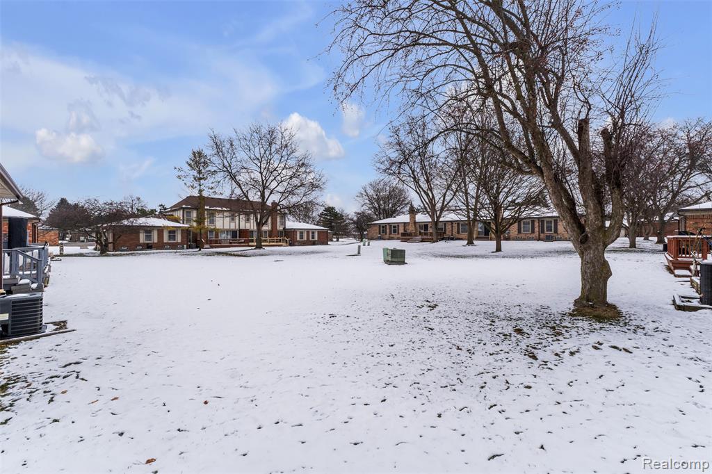 49285 Ashley Court, Shelby Twp, MI 48315 — Photo 57