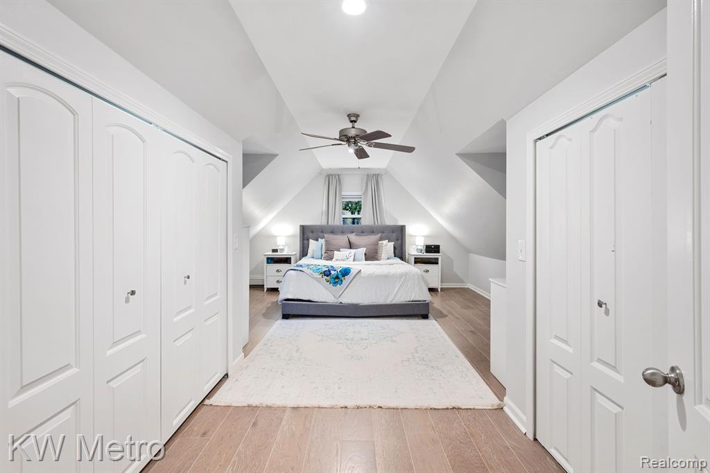 735 E HURON Street, Milford, MI 48381 — Photo 23