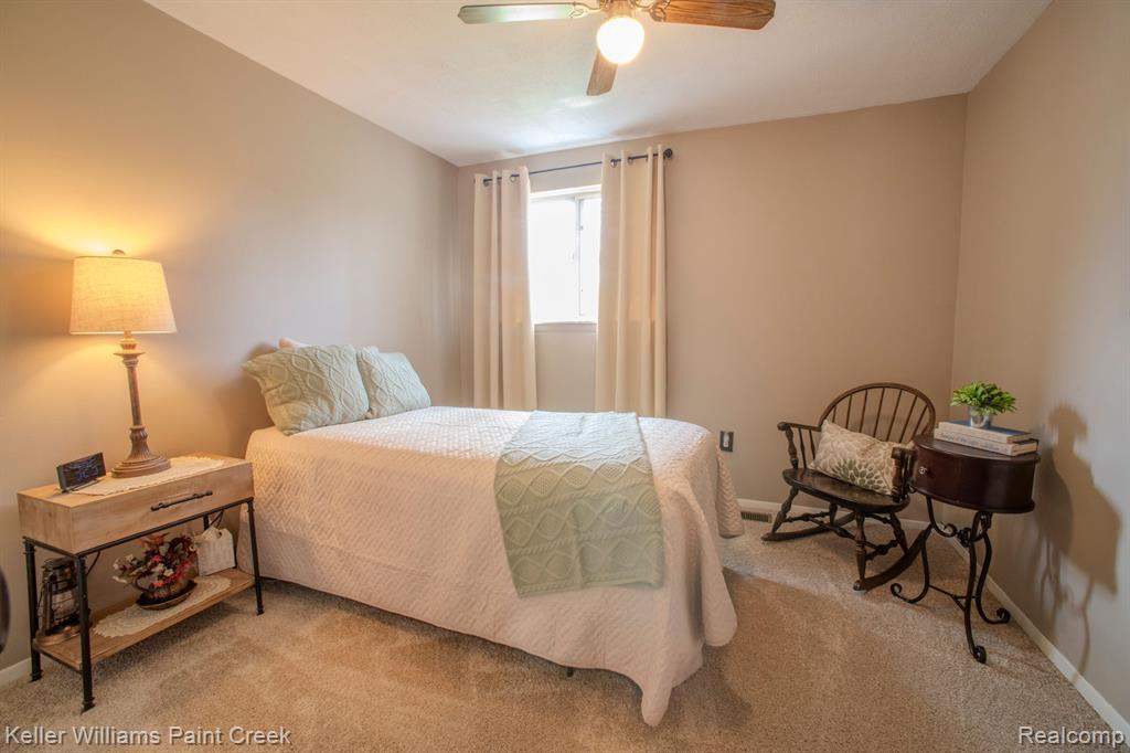401 PINEHURST Drive, Rochester Hills, MI 48309 — Photo 26