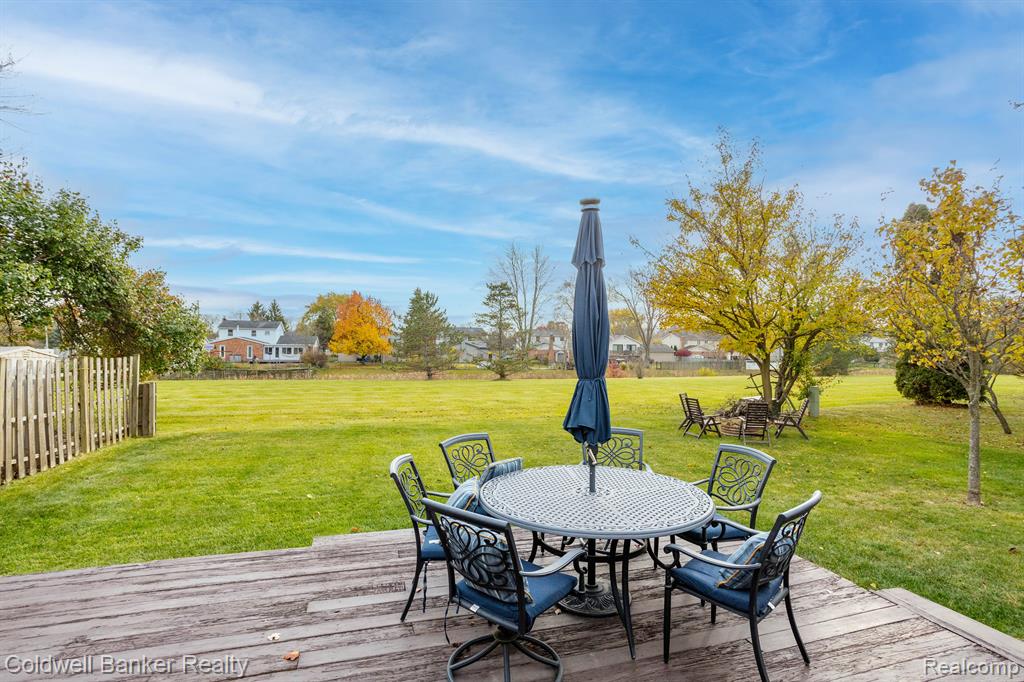 1068 KINGS, Canton, MI 48188 — Photo 33
