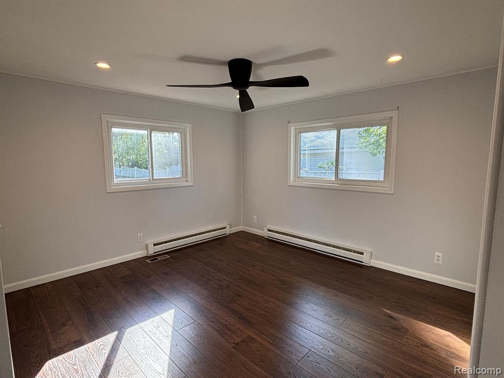 50 Mechanic Street, Oxford, MI 48371 — Photo 9
