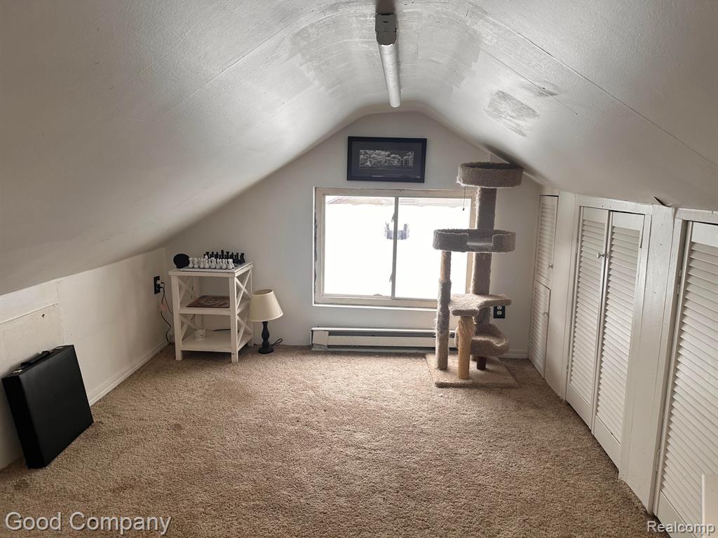 419 W HAYES Avenue, Hazel Park, MI 48030 — Photo 12
