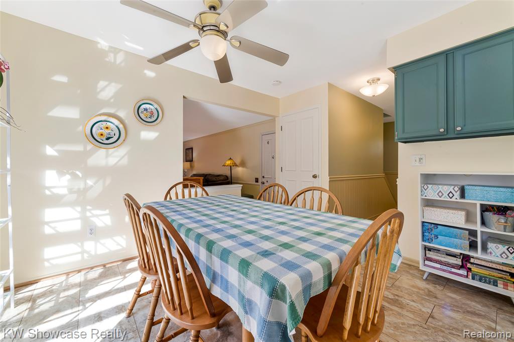 5409 S Piccadilly, West Bloomfield, MI — Photo 18