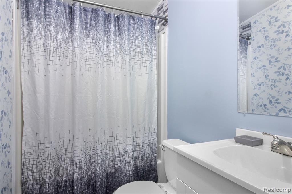 450 PINE CONE Trail, Monroe, MI 48161 — Photo 14