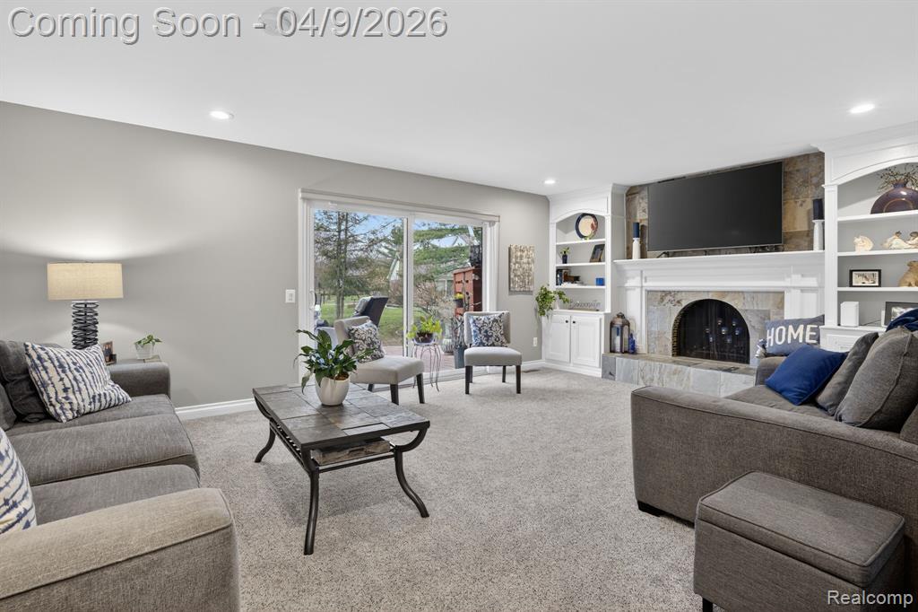341 Ridgewood Road, Rochester, MI 48306 — Photo 23