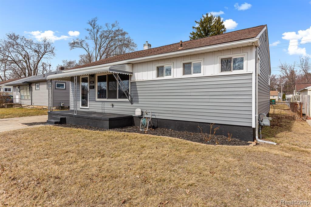 1251 CLARITA Street, Ypsilanti, MI 48198 — front exterior