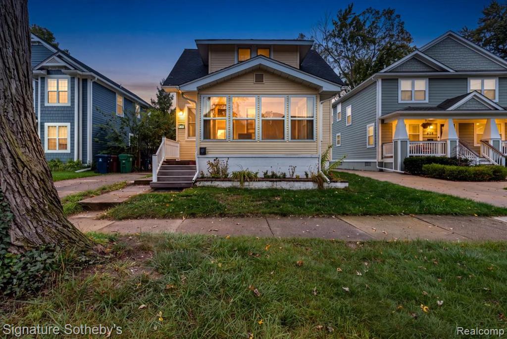 634 S Vermont Avenue, Royal Oak, MI 48067