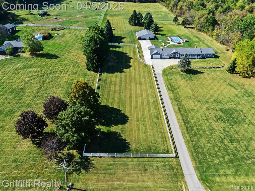 6005 Carscadden Way, Highland, MI — Photo 68