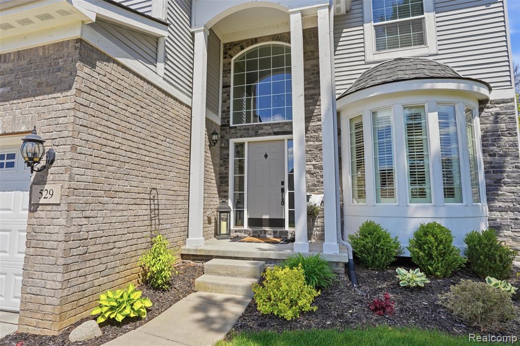529 Napa Valley Drive, Milford, MI 48381 — Photo 38
