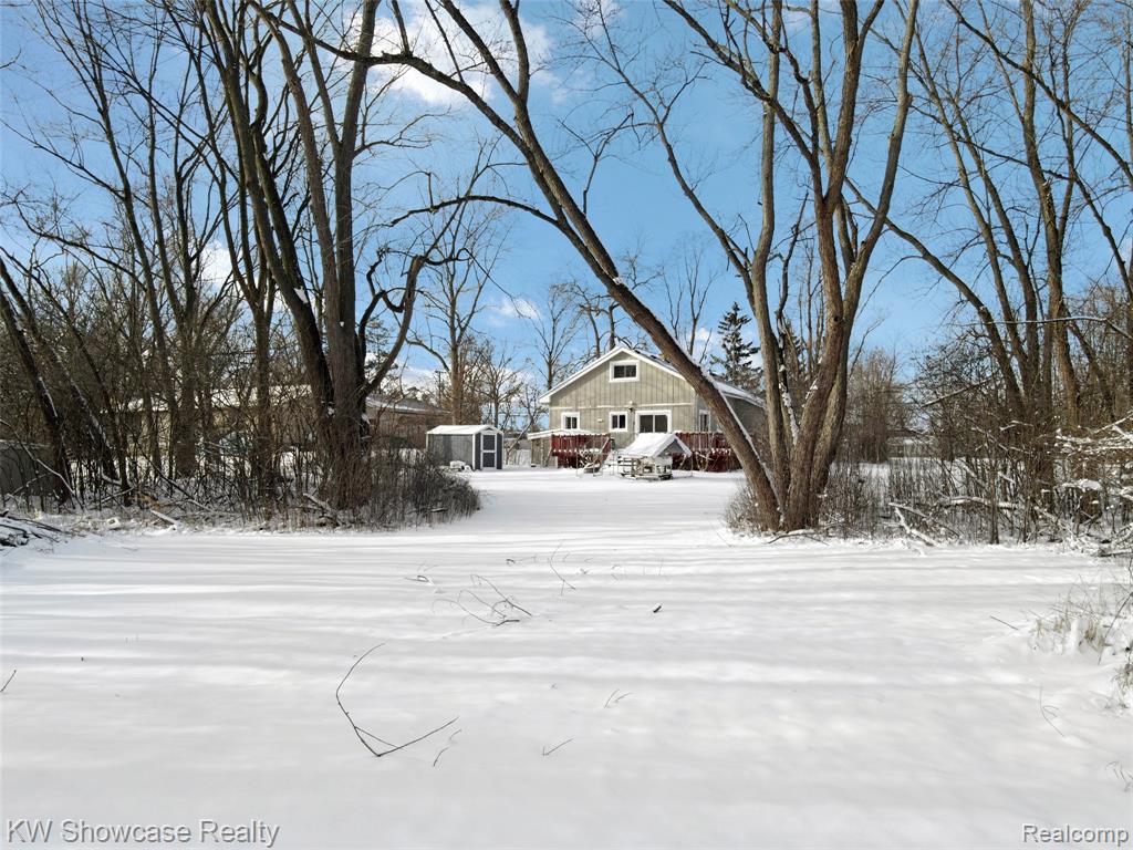 29230 Greening Street, Farmington, MI 48334 — Photo 40