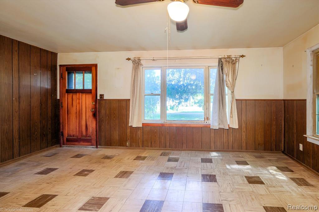 4425 West Street, Leonard, MI 48367 — Photo 6