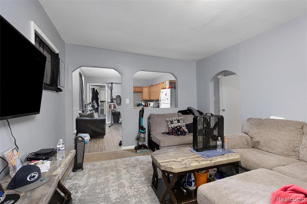7212 Hudson Avenue, Warren, MI 48091 — Photo 6