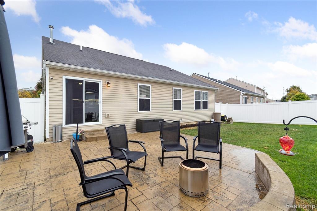 8056 Beechwood Boulevard, Dexter, MI 48130 — Photo 38
