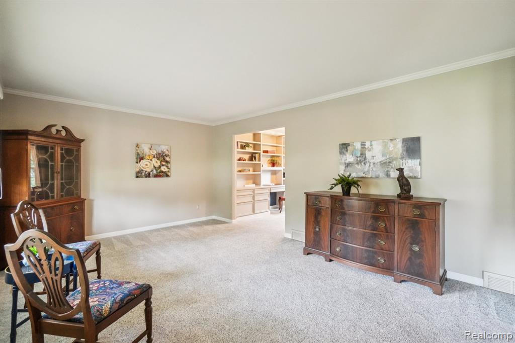 5372 Fieldcrest Drive, Shelby Twp, MI 48316 — Photo 7