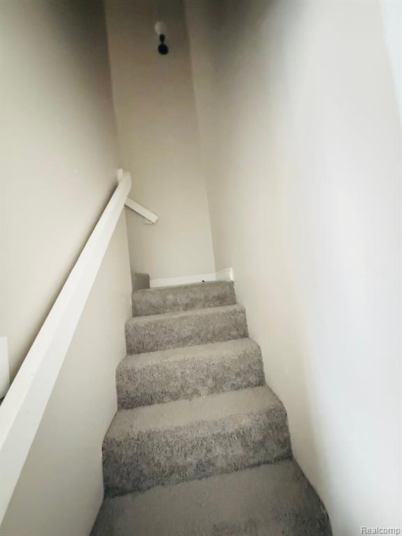 5595 WAYBURN Street, Detroit, MI 48224 — Photo 23