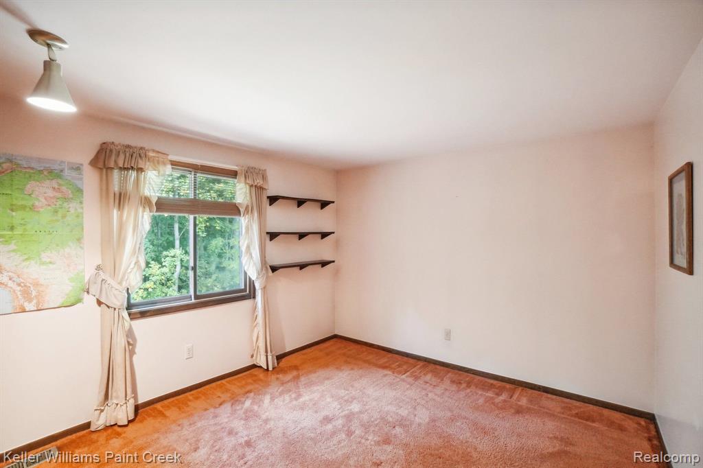 47955 BEN FRANKLIN Drive, Shelby Twp, MI 48315 — Photo 30