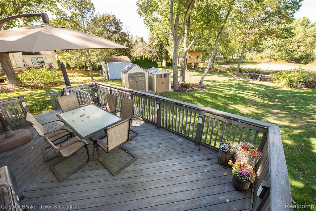 9305 Appleview Court, Brighton, MI 48116 — Photo 47