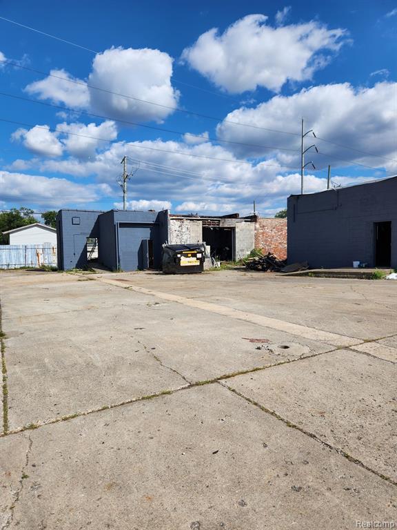 13507 Auburn Street, Detroit, MI 48223 — Photo 25