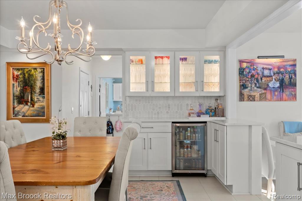 412 Shellbourne Drive, Rochester Hills, MI 48309 — Photo 11