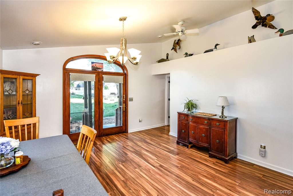 47940 Mallard Drive, Chesterfield, MI 48047 — Photo 38
