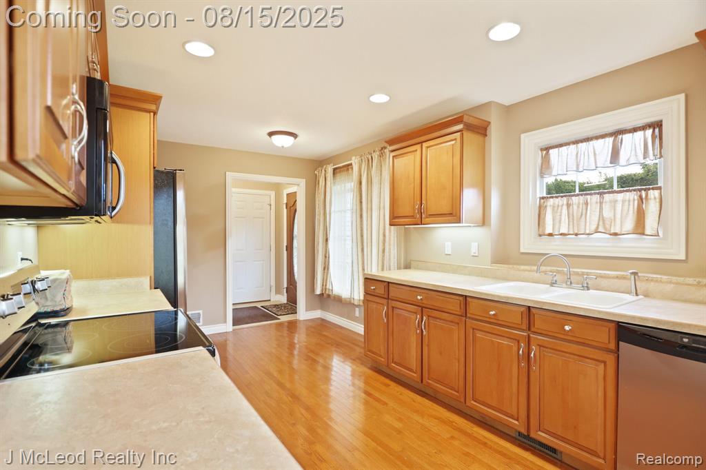 9019 Cardinal Drive, Millington, MI 48746 — Photo 21
