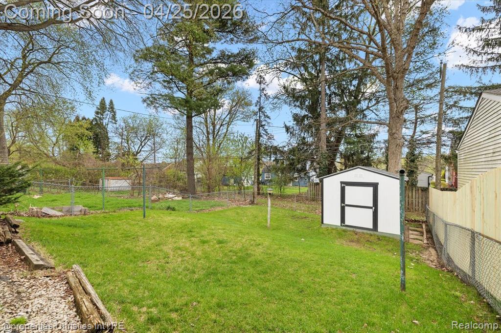 25373 Ivanhoe, Redford, MI 48239 — Photo 5
