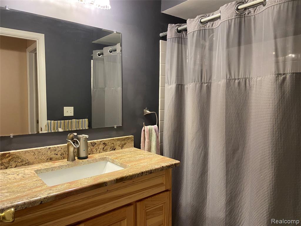 56246 Troon N, 195, Shelby Twp, MI 48316 — Photo 10