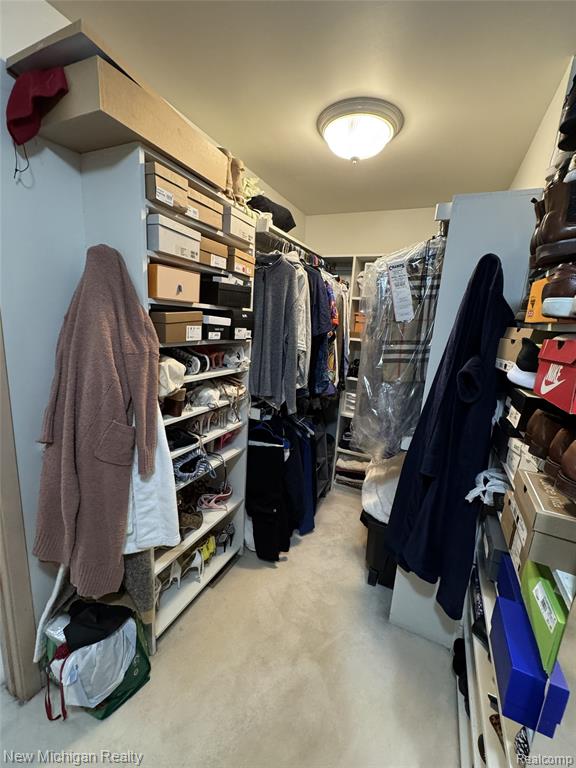 3989 S Shore Drive, Commerce Twp, MI 48382 — Photo 33