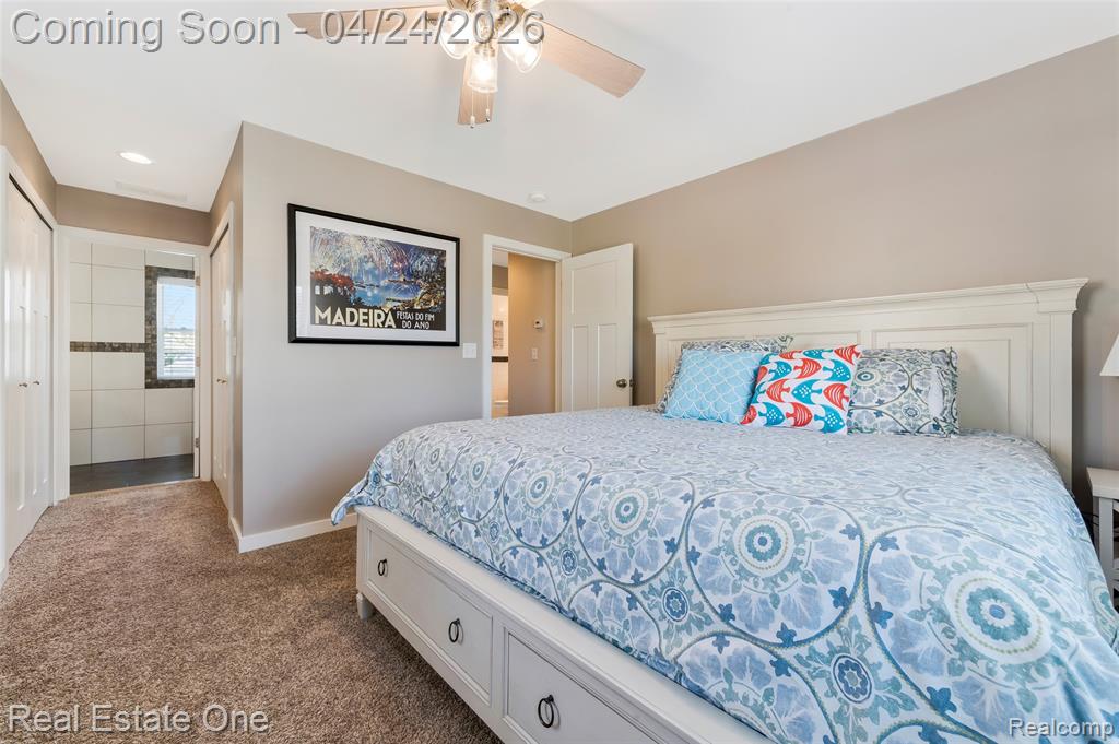 1963 Beverly Street, Sylvan Lake, MI 48320 — Photo 30