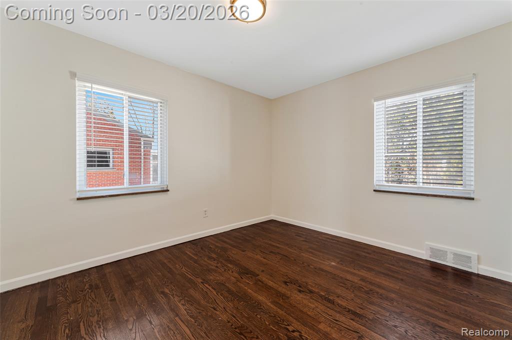 17220 W 13 Mile Road, Beverly Hills, MI 48025 — Photo 19
