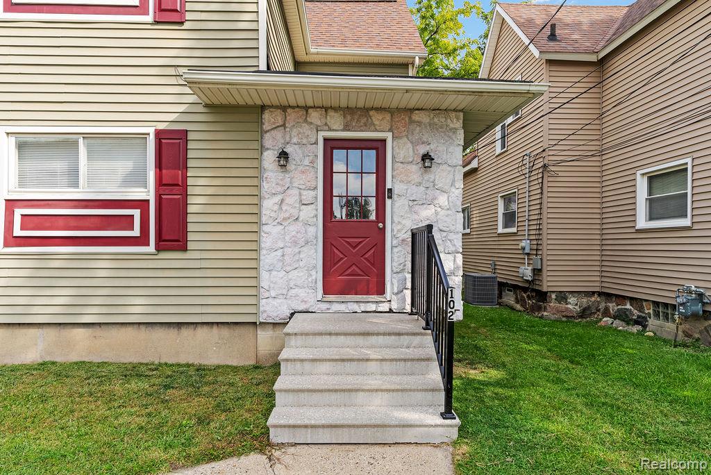 102 Elm Street, Durand, MI 48429 — Photo 5
