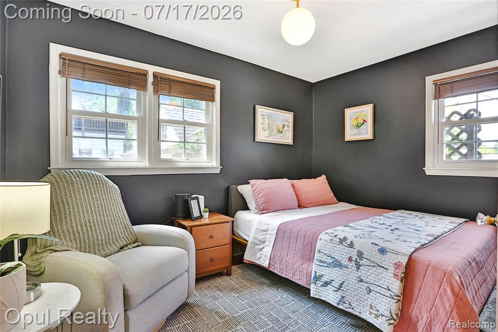 905 Forestdale Road, Royal Oak, MI 48067 — Photo 21