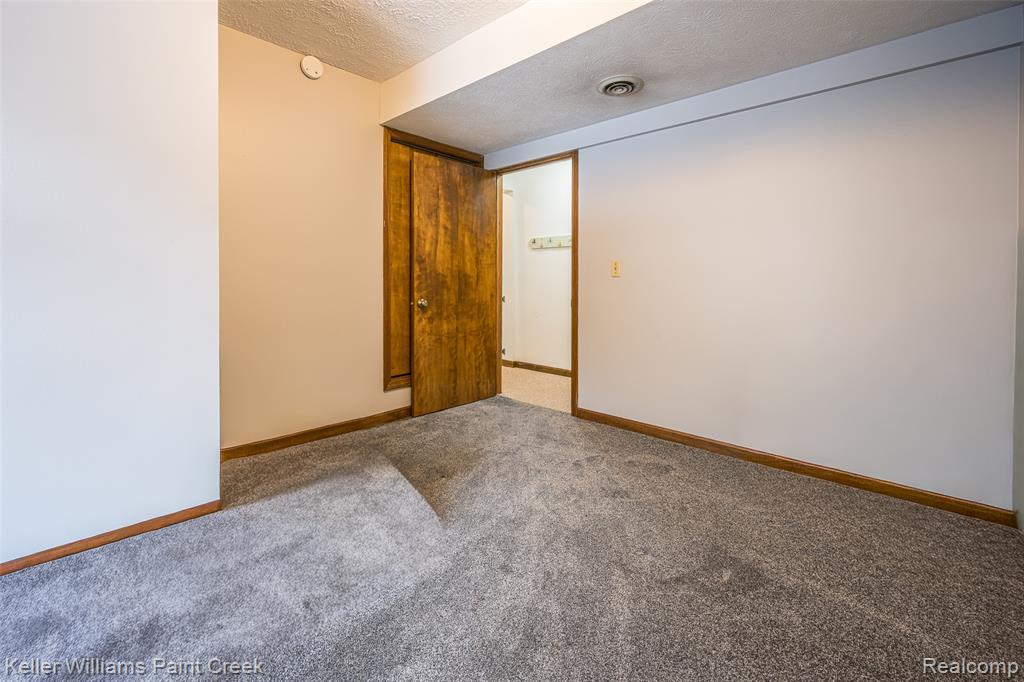318 Smalley Drive, Mount Pleasant, MI 48858 — Photo 23