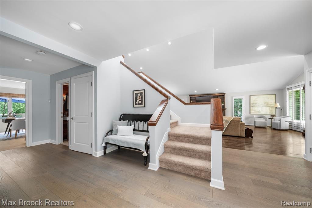 4695 Maura Lane, West Bloomfield, MI 48323 — Photo 18