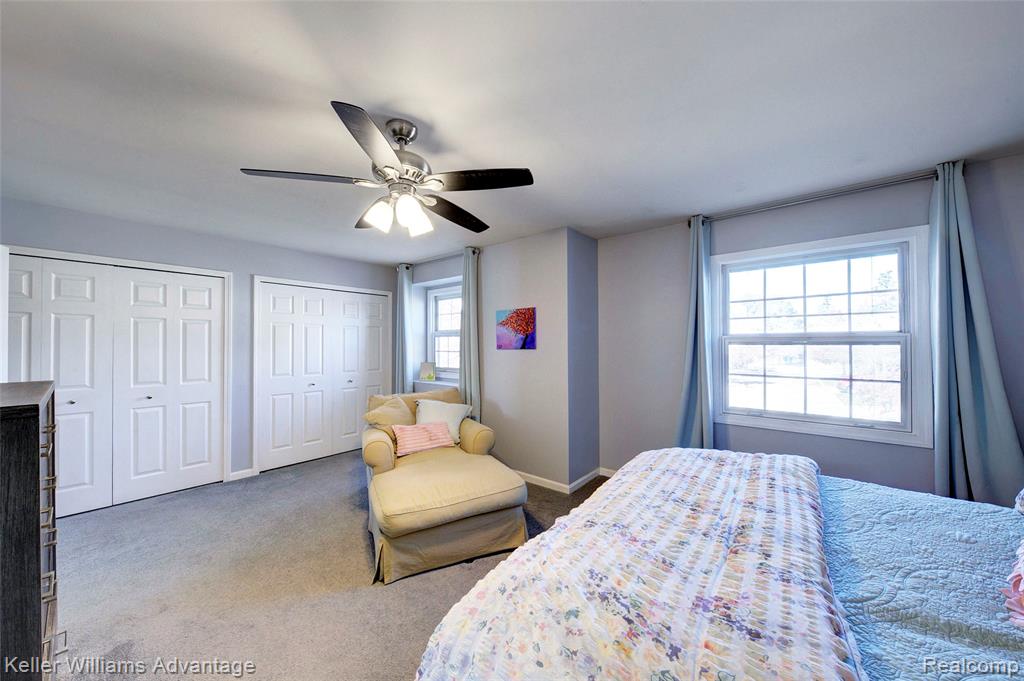 446 Oakgrove Court, Clawson, MI — Photo 27
