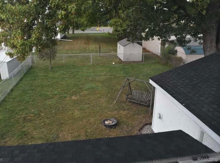 622 Saint Paul Street, Marysville, MI 48040 — Photo 13