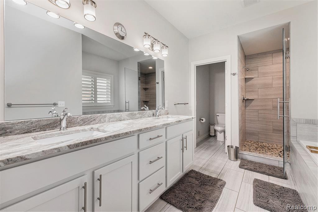 881 W Bay Shore Drive, Oxford, MI 48371 — Photo 15