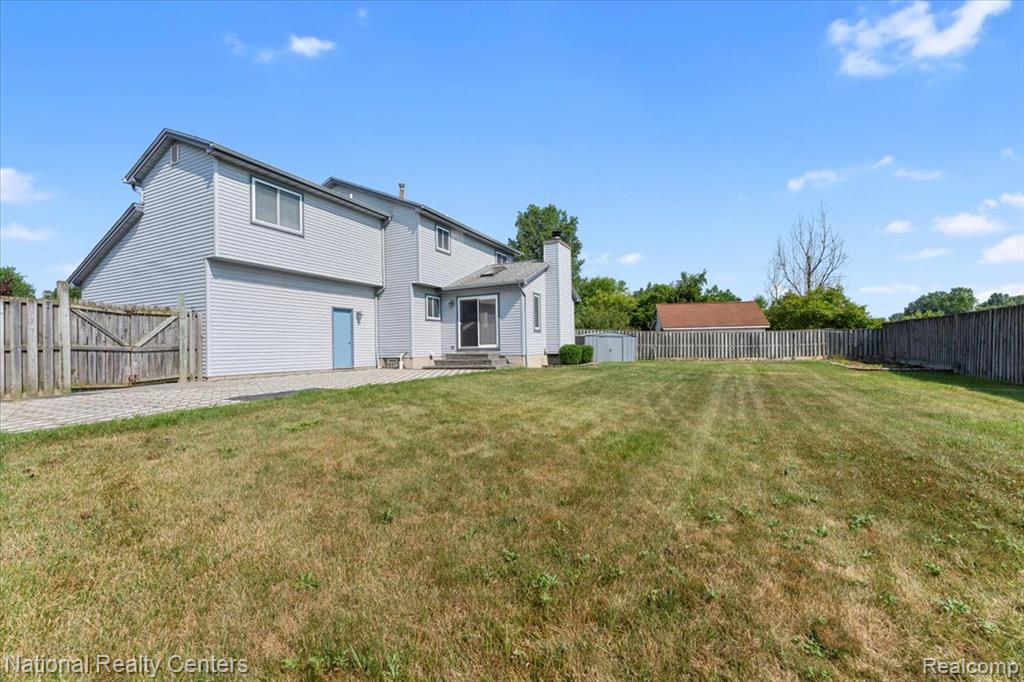 5235 Barbara Avenue, Trenton, MI 48183 — Photo 27
