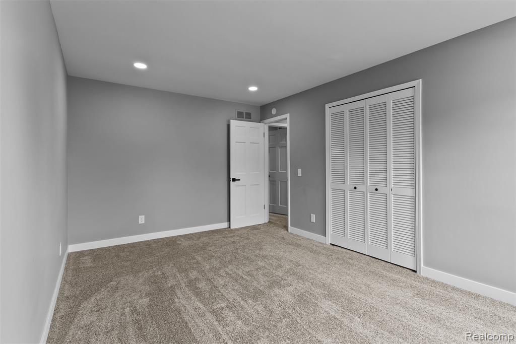 9302 Claridge Dr Drive, Davison, MI 48423 — Photo 25