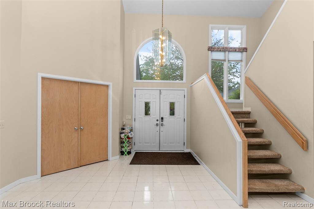 5199 Shenandoah Court, West Bloomfield, MI 48323 — Photo 8