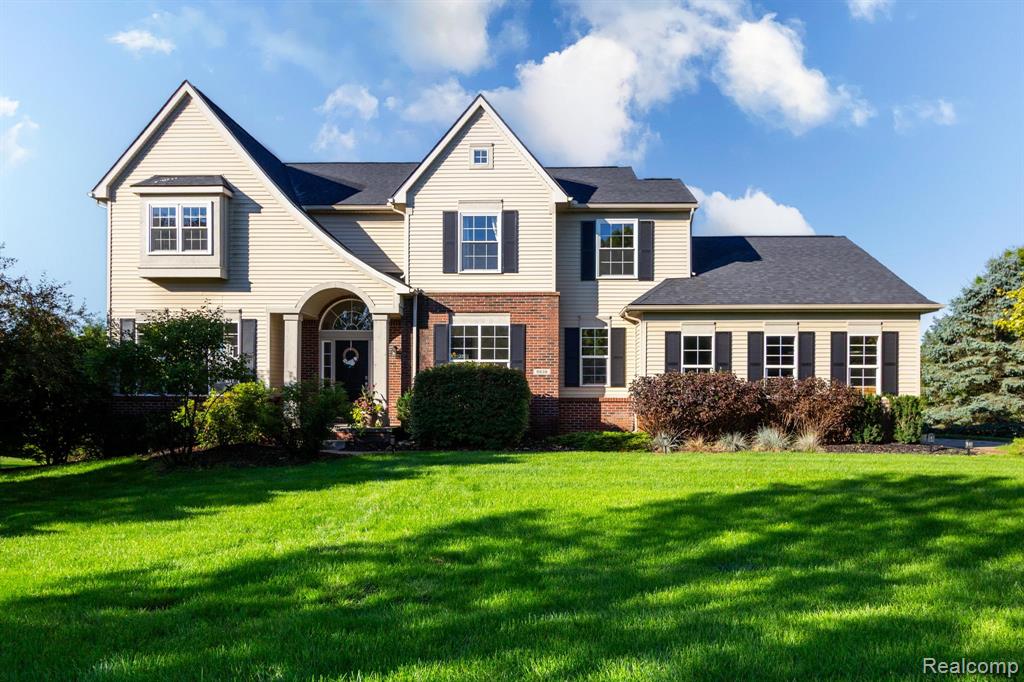 9838 Dublin Drive, Fenton, MI 48430 — Photo 3