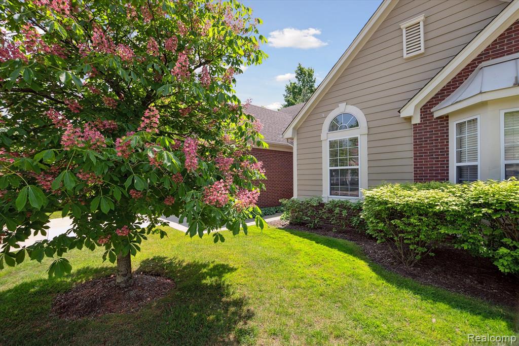 40837 Lenox Park Drive, Novi, MI 48377 — Photo 3