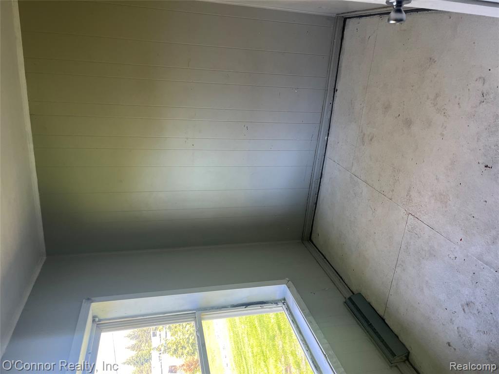 1908 Range Road, Port Huron, MI 48060 — Photo 7