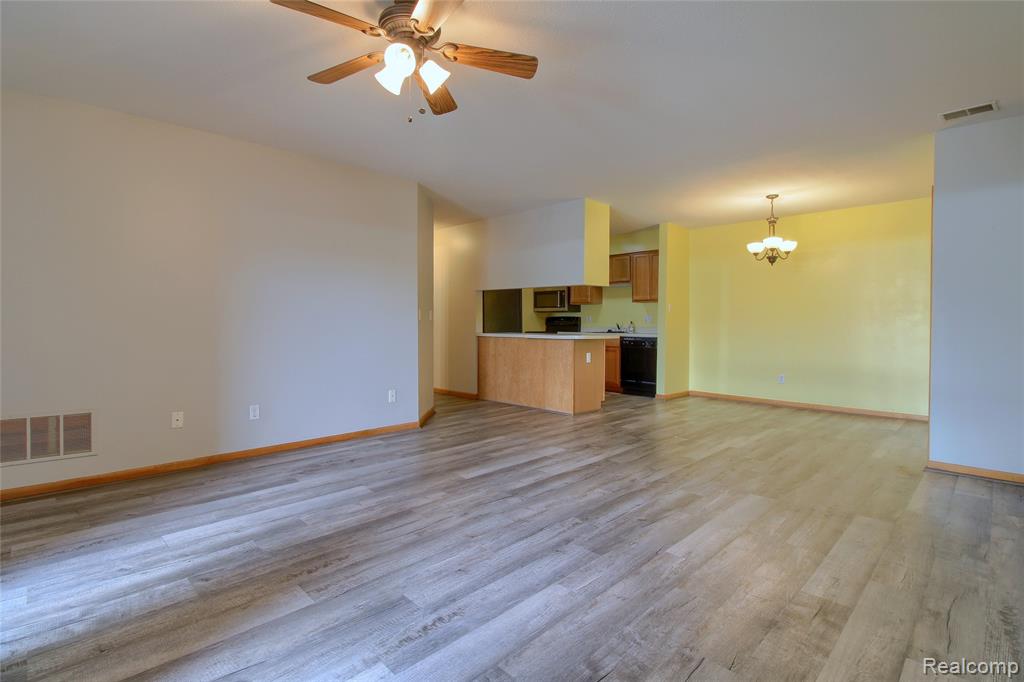 9743 Wildflower Court, Belleville, MI 48111 — Photo 14