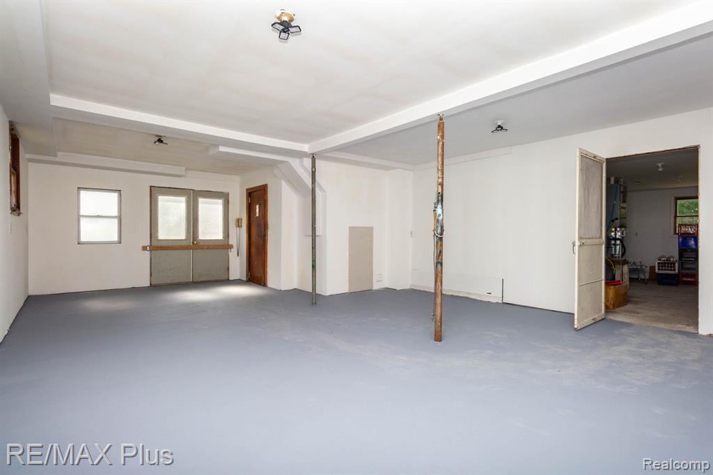 3350 N Belsay Road E, Flint, MI 48506 — Photo 29